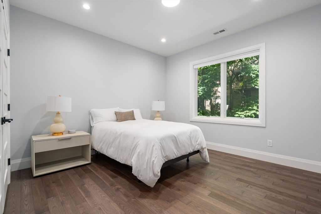 1058 Beacon Street, Unit 2 Newton, MA 02459 - Photo 24 of 40