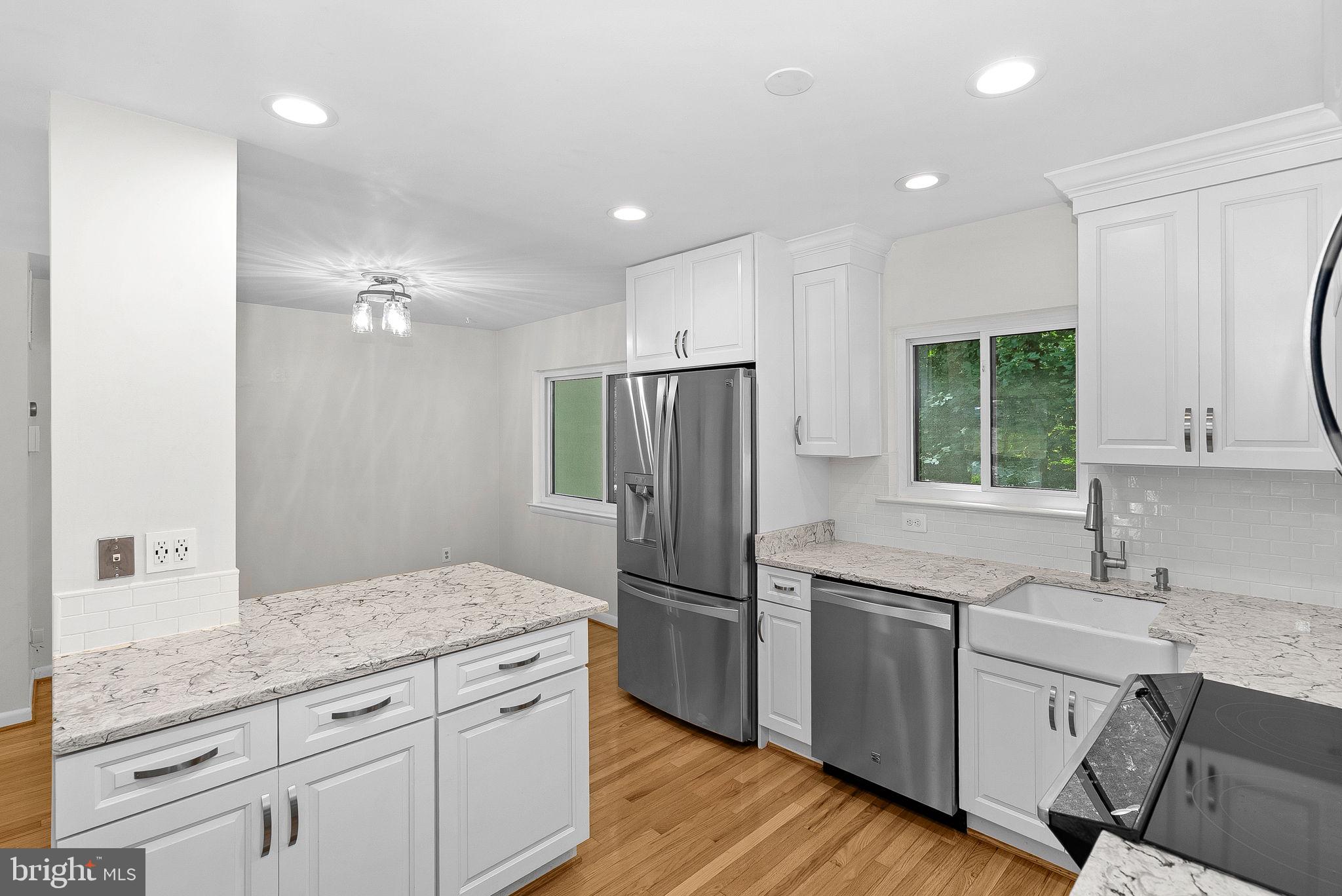 11986 Barrel Cooper Court Reston, VA 20191 - Photo 20 of 45