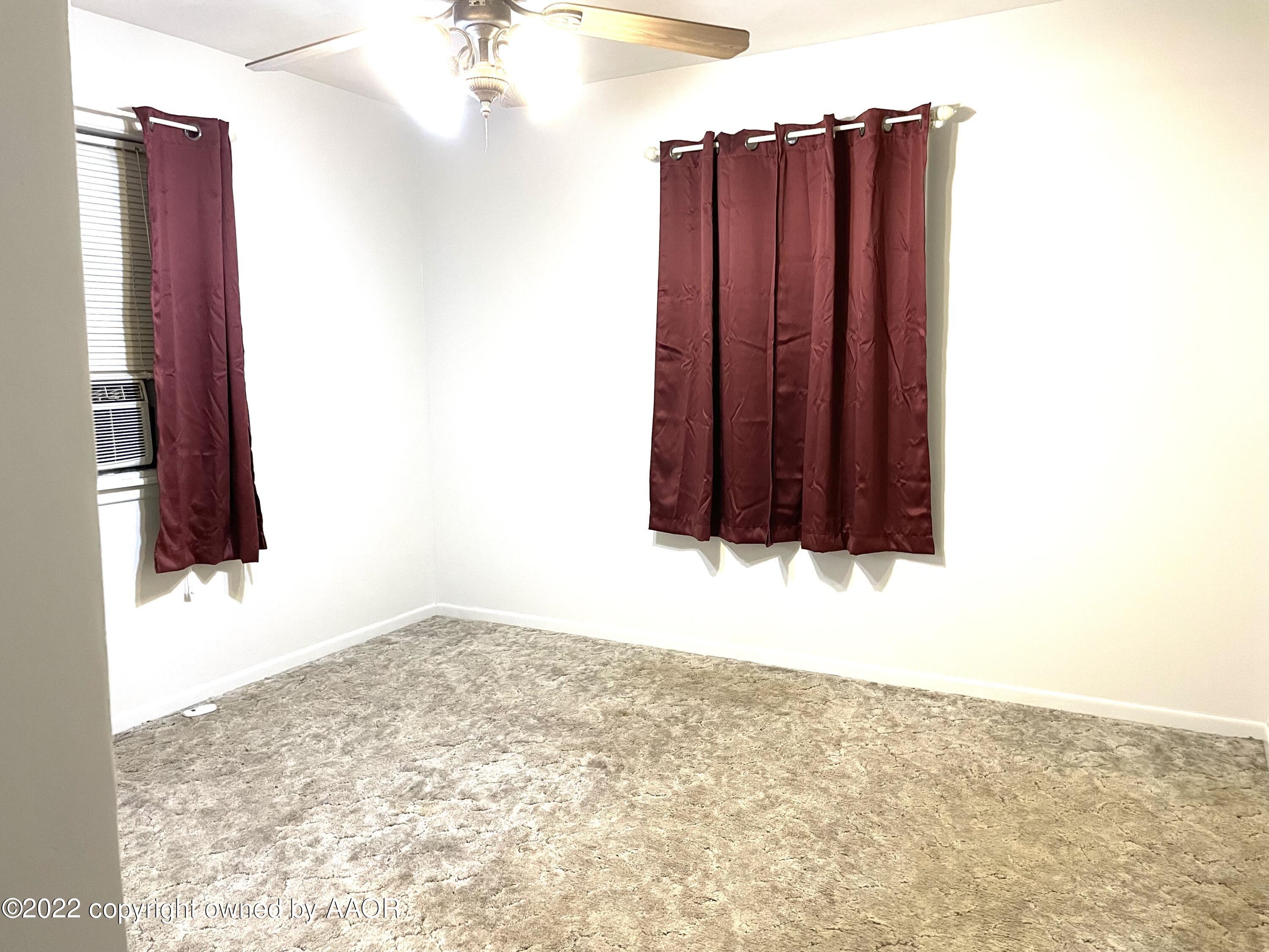 8010 River Road Amarillo, TX 79108 - Photo 18 of 43 Master Rm
