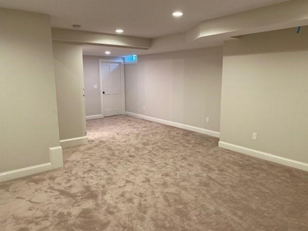 23 Crescent Road, Unit 2 Needham, MA 02494 - Photo 9 of 17