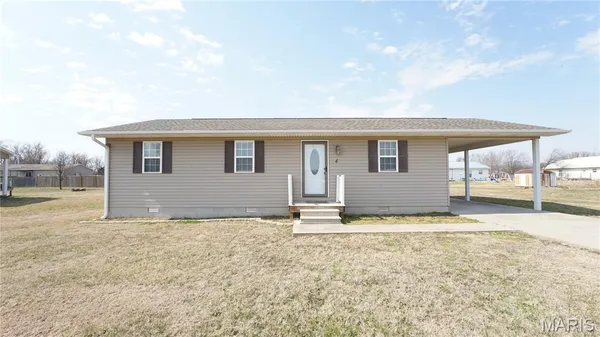 $139,900 | 4 McNair Street, Dexter, MO 63841
