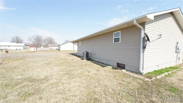 $139,900 | 4 McNair Street, Dexter, MO 63841