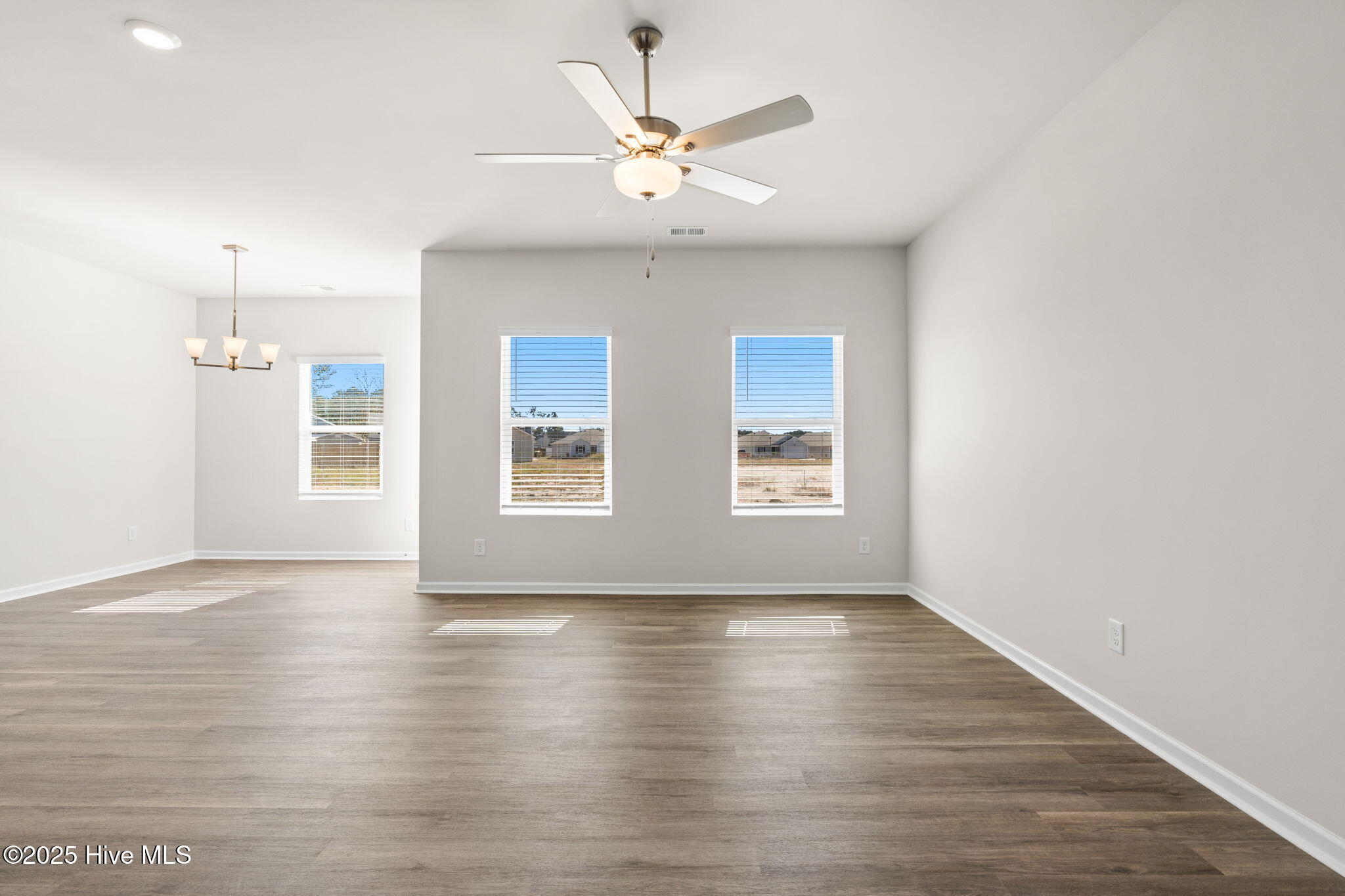 436 Cherokee Road Boiling Spring Lakes, NC 28461 - Photo 5 of 15 Home from Another Community - For Illustration Purposes Only