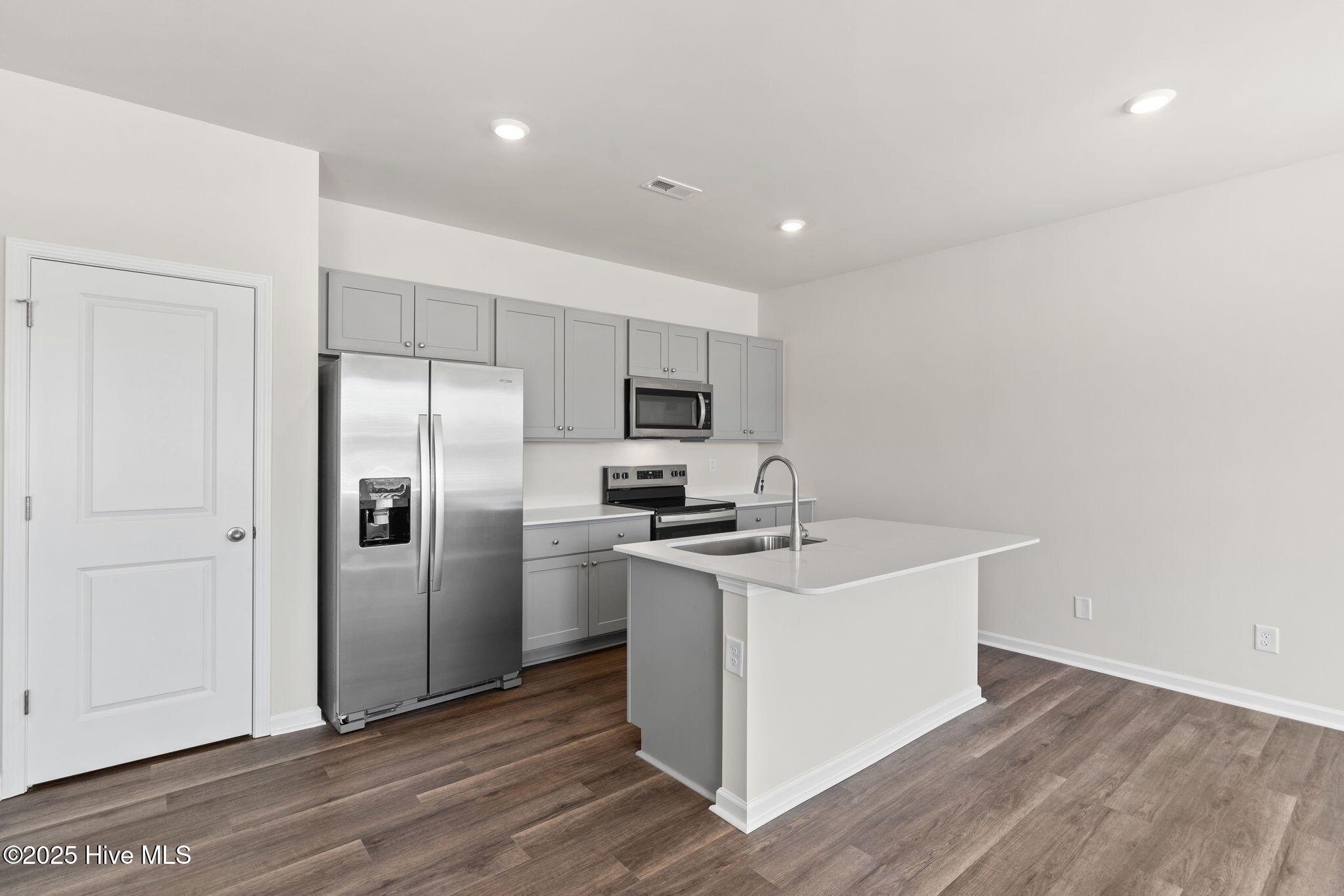 436 Cherokee Road Boiling Spring Lakes, NC 28461 - Photo 6 of 15 Home from Another Community - For Illustration Purposes Only