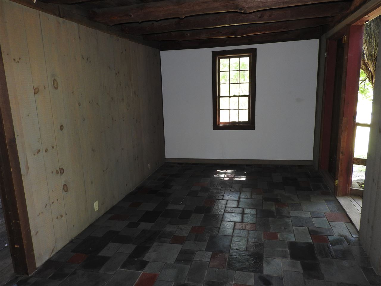 558 Beech Hill Road Hopkinton, NH 03229 - Photo 3 of 37 Gallery Image 3