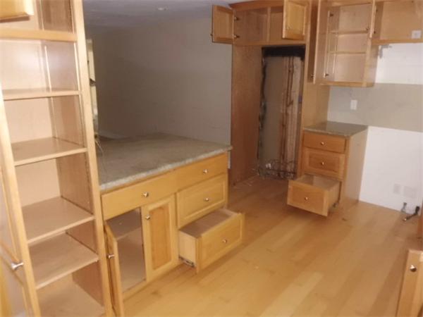 24 Brownlea Road Framingham, MA 01701 - Photo 4 of 10 Gallery Image 4