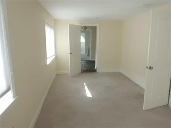 24 Brownlea Road Framingham, MA 01701 - Photo 8 of 10 Gallery Image 8