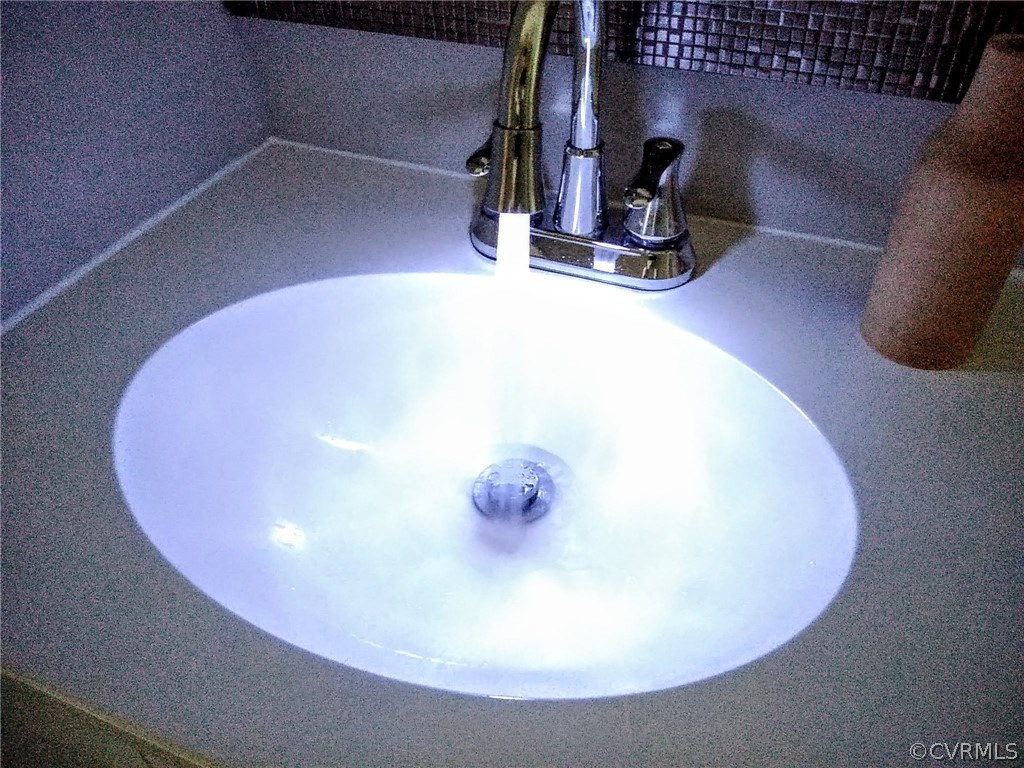 601 Marblethorpe Road North Chesterfield, VA 23236 - Photo 32 of 50 Check it out! All bathroom faucets light up when