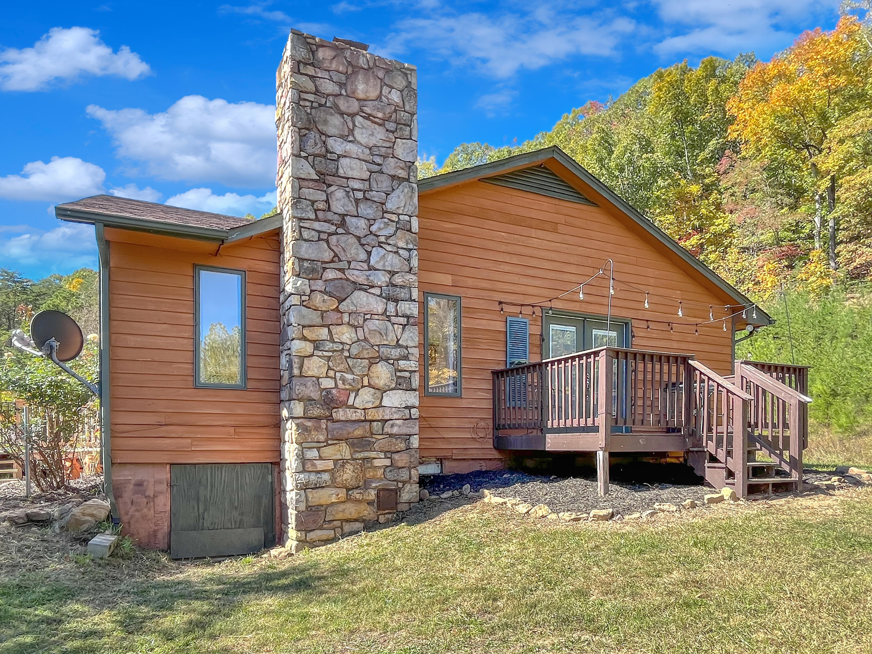4339 Duck Pond Road Salem, VA 24153 - Photo 40 of 70 a46bca2096bab67e409accfb0bcc05fbaf531fda
