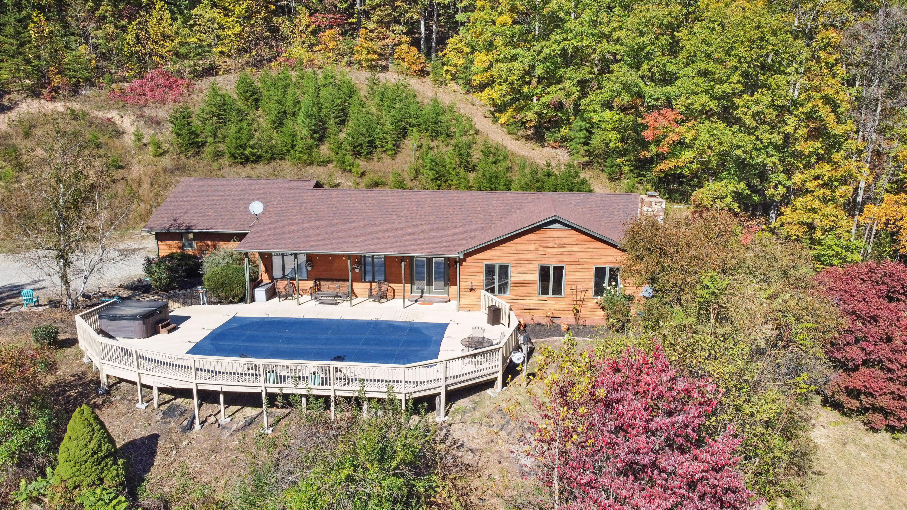 4339 Duck Pond Road Salem, VA 24153 - Photo 4 of 70 DJI_0222
