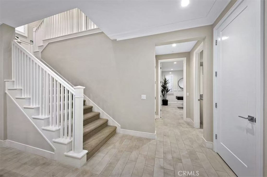 166 Villa Ridge Irvine, CA 92602 - Photo 15 of 33