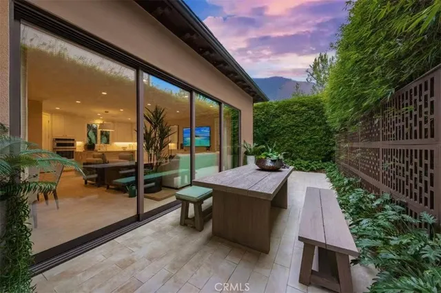 $2,650,000 | 166 Villa Ridge, Irvine, CA 92602