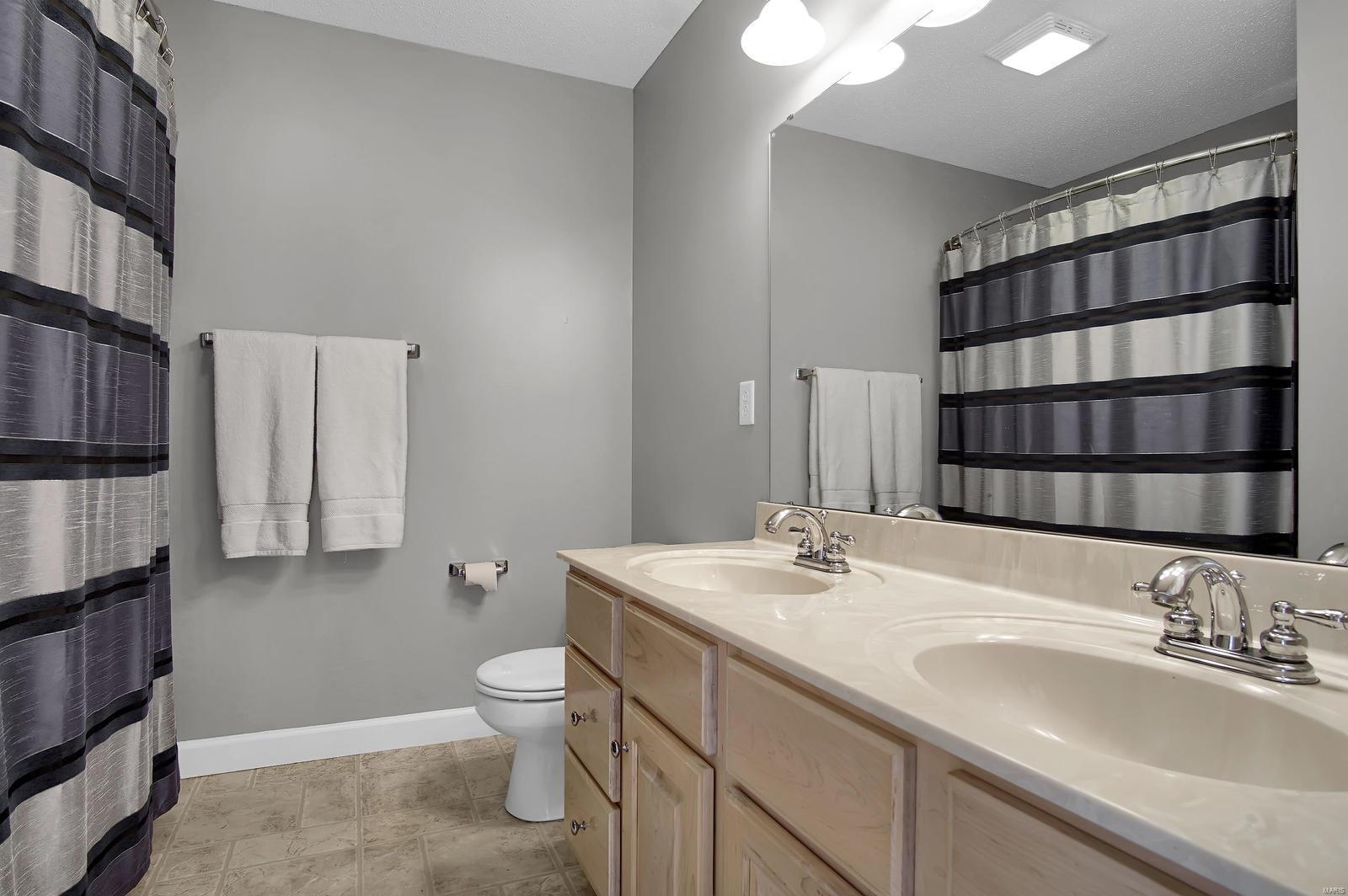 304 Windsor Forrest Road O'Fallon, IL 62269 - Photo 25 of 36 Gallery Image 25