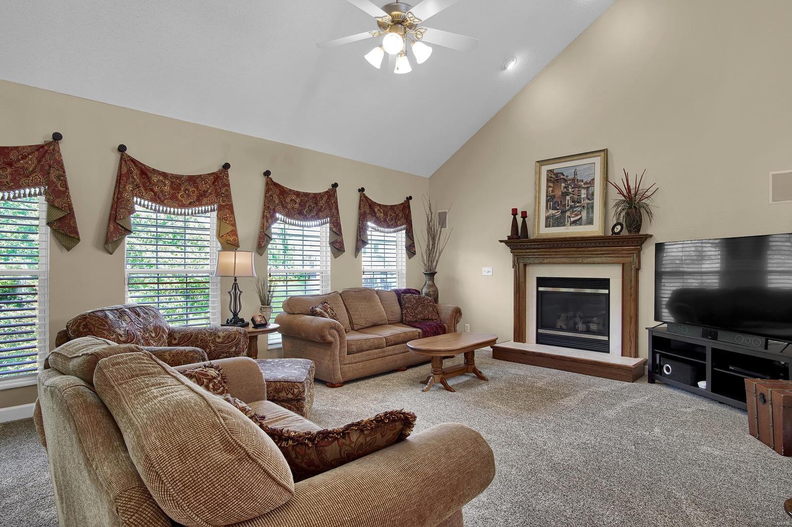 304 Windsor Forrest Road O'Fallon, IL 62269 - Photo 6 of 36 Gallery Image 6