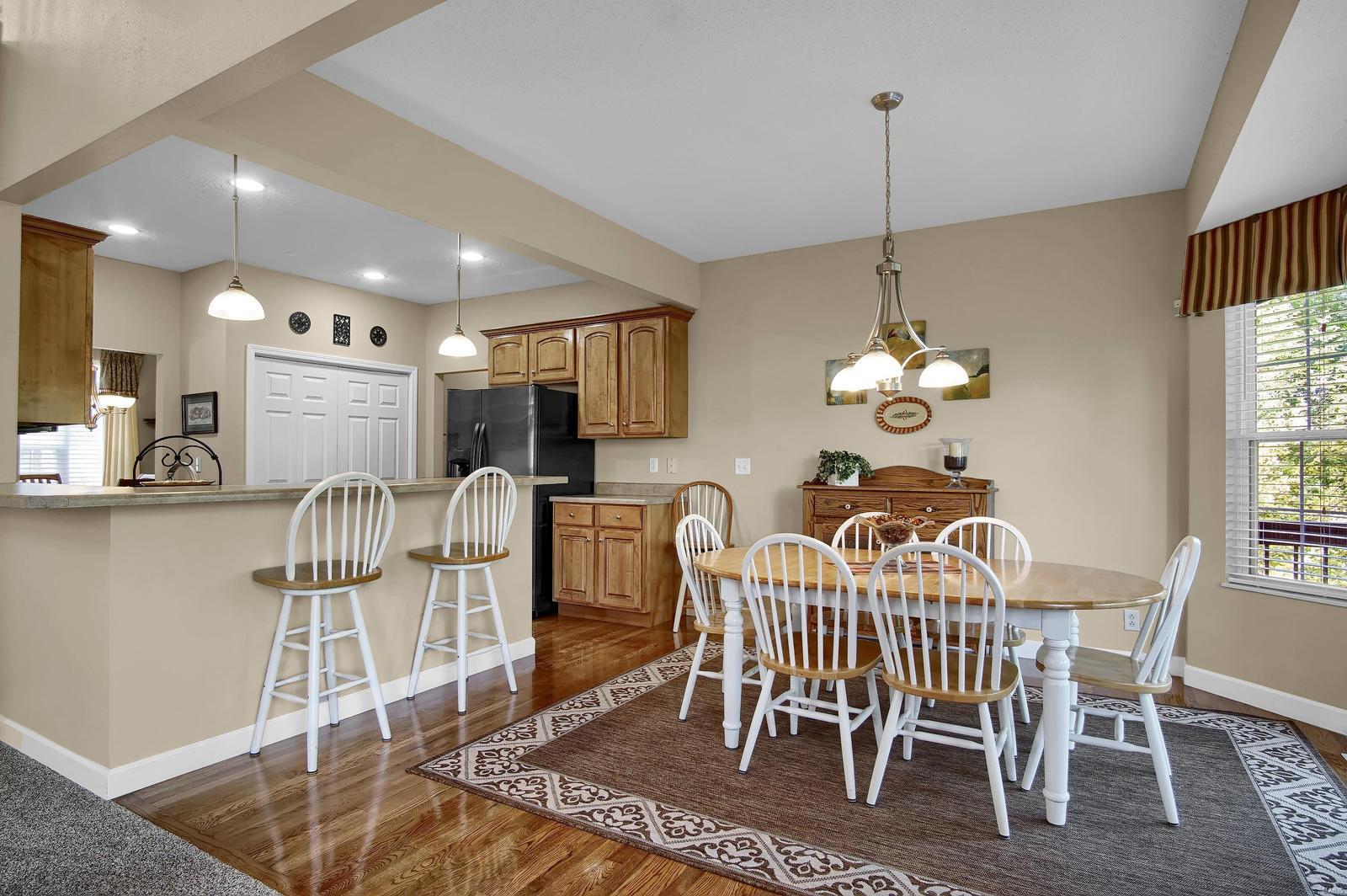 304 Windsor Forrest Road O'Fallon, IL 62269 - Photo 9 of 36 Gallery Image 9