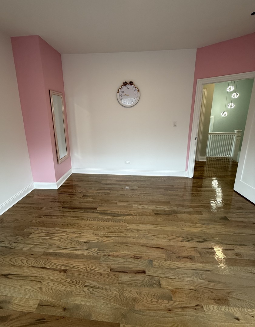 443 West 61st Place Chicago, IL 60621 - Photo 10 of 13