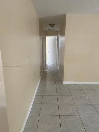 $2,275 | 1020 West 2nd Street, Riviera Beach, FL 33404