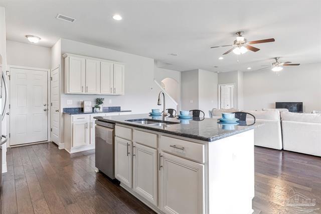 8016 Woodbrook Road Pensacola, FL 32526 - Photo 10 of 43