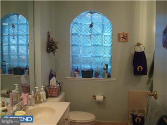 2494 Dale Road Huntingdon Valley, PA 19006 - Photo 6 of 12 Bathroom