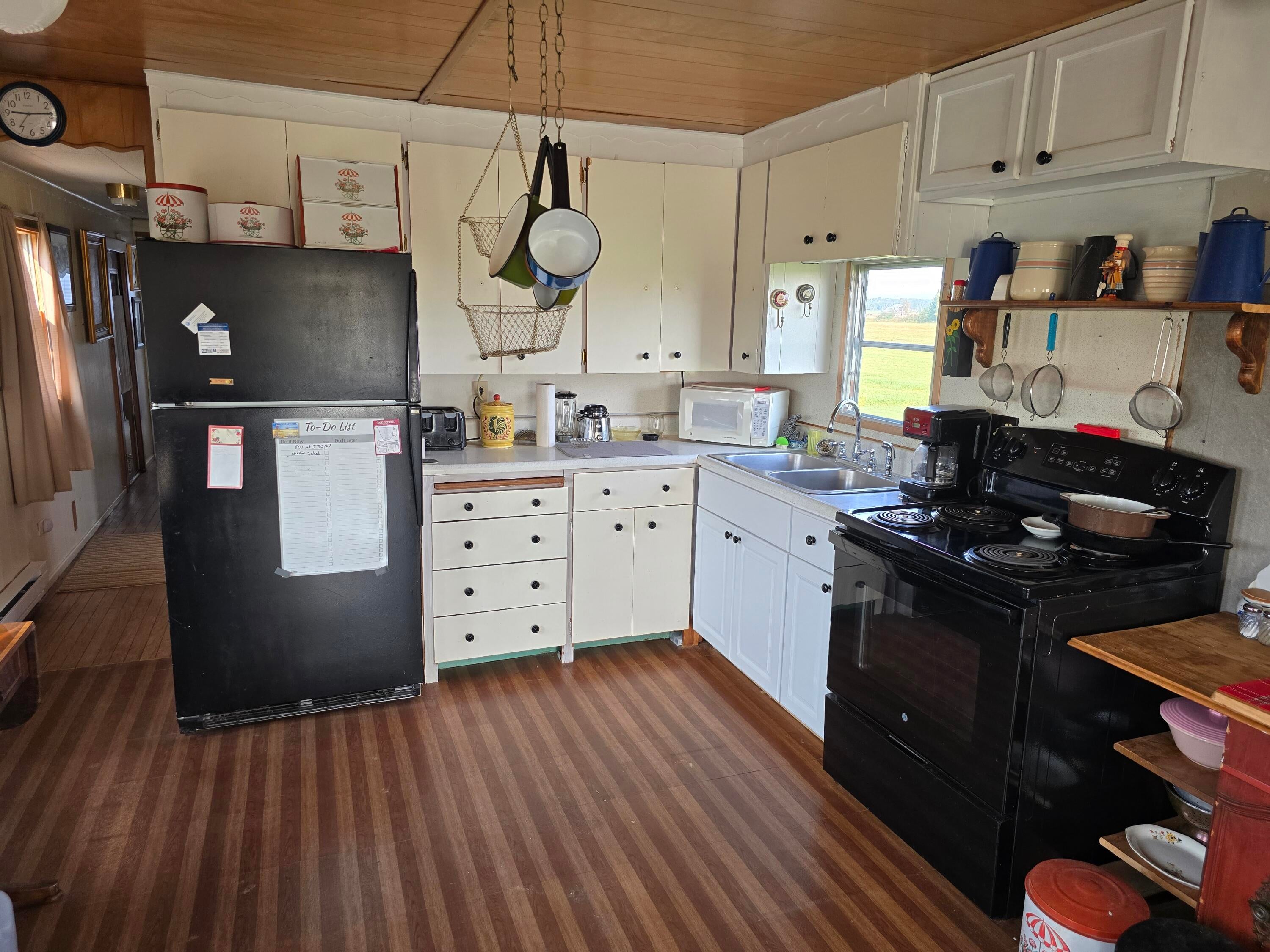 22154 South Pennington Road Pickford, MI 49774 - Photo 4 of 16 Gallery Image 4