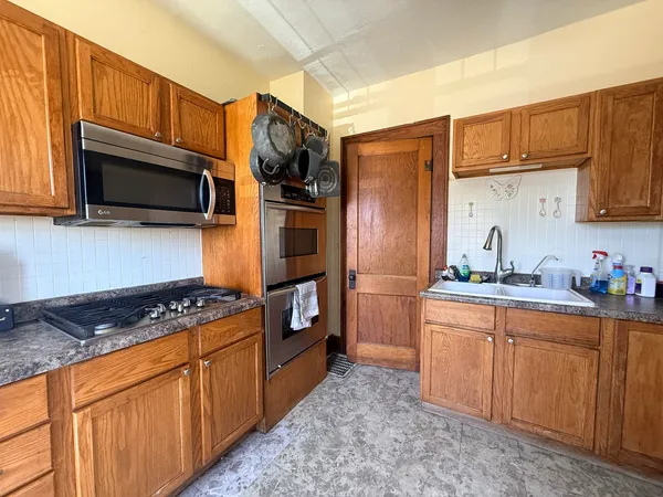 $324,900 | 1801 Lee Center Road, Amboy, IL 61310