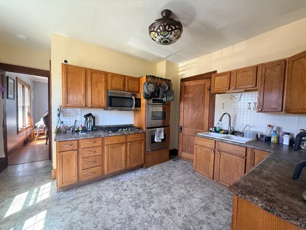 $324,900 | 1801 Lee Center Road, Amboy, IL 61310
