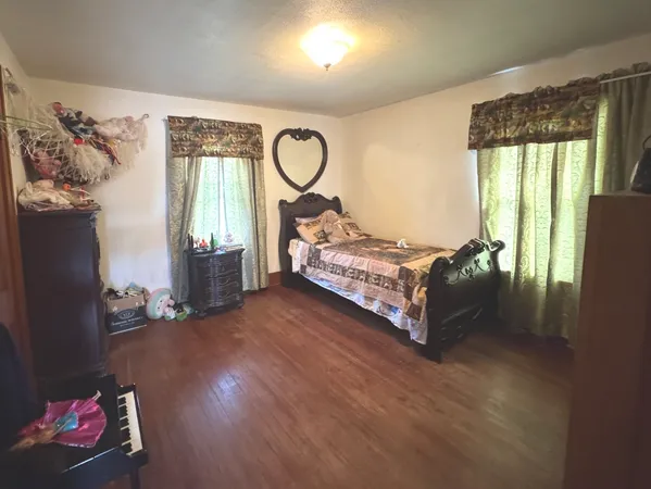 $329,900 | 1801 Lee Center Road, Amboy, IL 61310