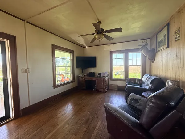 $324,900 | 1801 Lee Center Road, Amboy, IL 61310