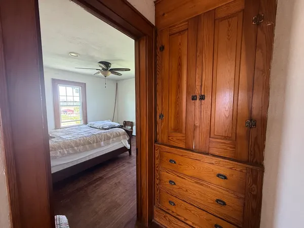 $324,900 | 1801 Lee Center Road, Amboy, IL 61310