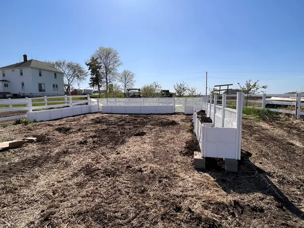 $324,900 | 1801 Lee Center Road, Amboy, IL 61310
