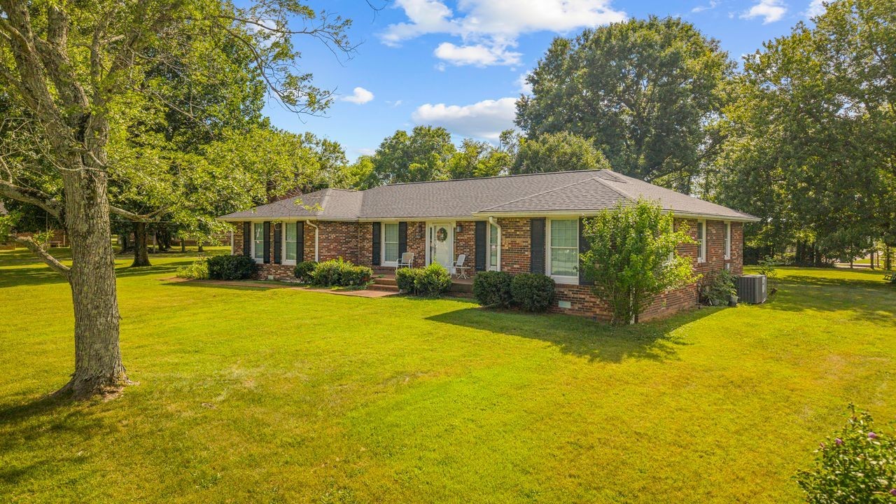 226 Maple Hill Road Lebanon, TN 37087 - Photo 2 of 53 Gallery Image 2