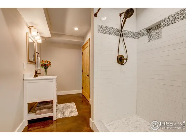 $1,250,000 | 972 Aspen Drive, Lyons, CO 80540