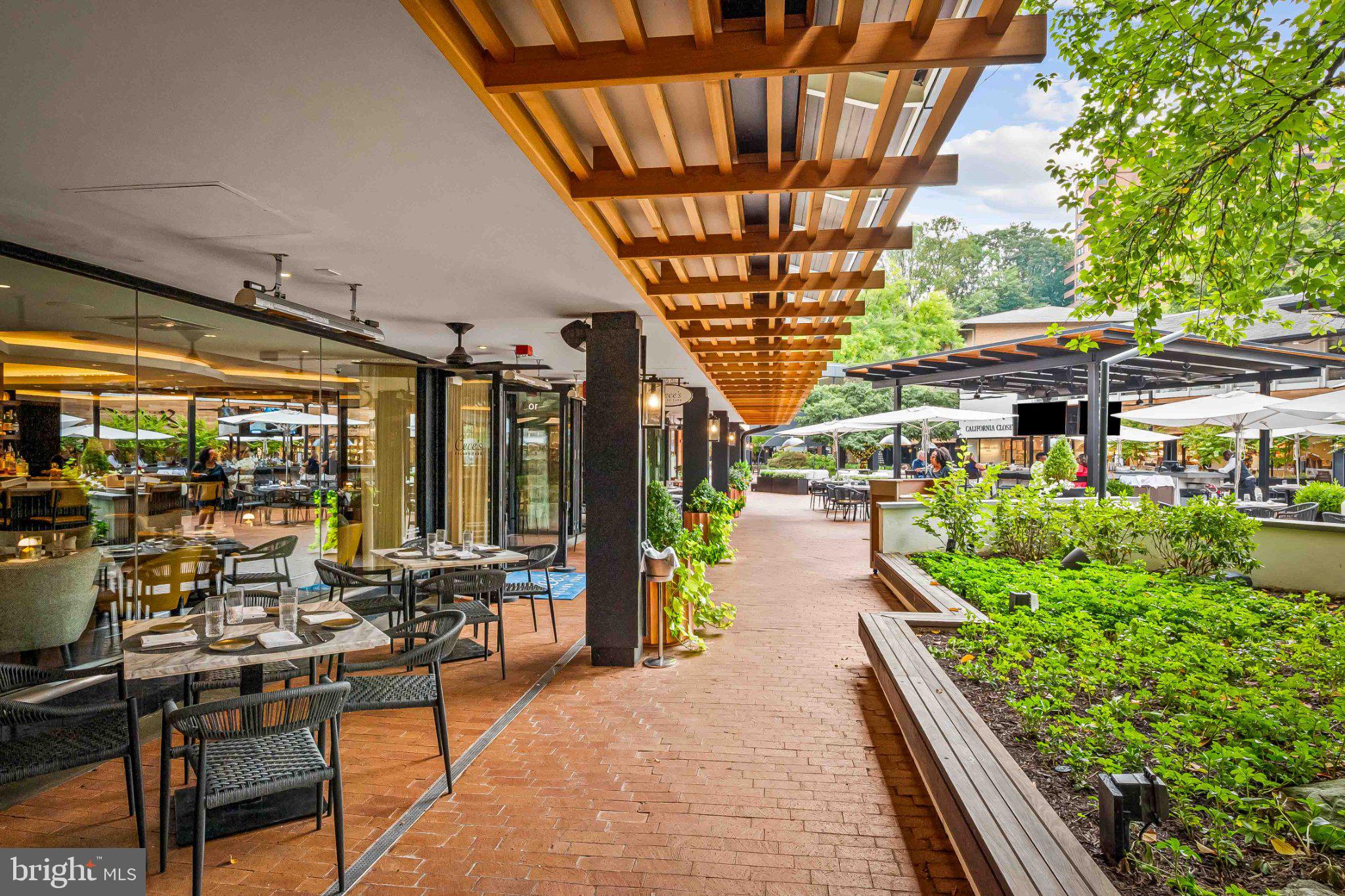 200 Cross Keys Road, Unit R 68 Baltimore, MD 21210 - Photo 29 of 30 Charming outdoor dining oasis awaits.