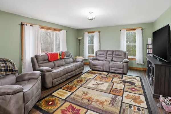 $675,000 | 12500 11 Mile Road, Ceresco, MI 49033