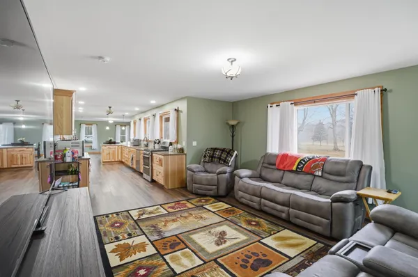 $675,000 | 12500 11 Mile Road, Ceresco, MI 49033