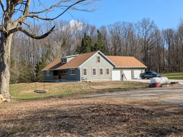 $675,000 | 12500 11 Mile Road, Ceresco, MI 49033