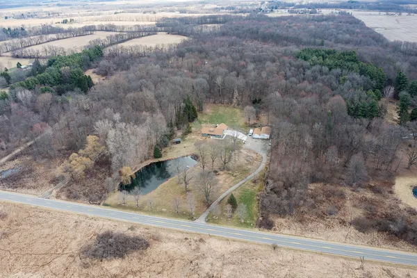 $675,000 | 12500 11 Mile Road, Ceresco, MI 49033