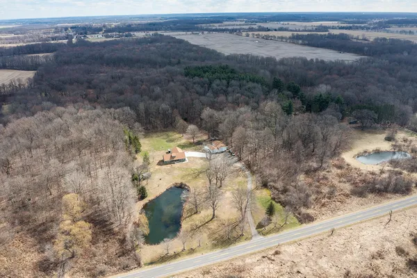 $675,000 | 12500 11 Mile Road, Ceresco, MI 49033