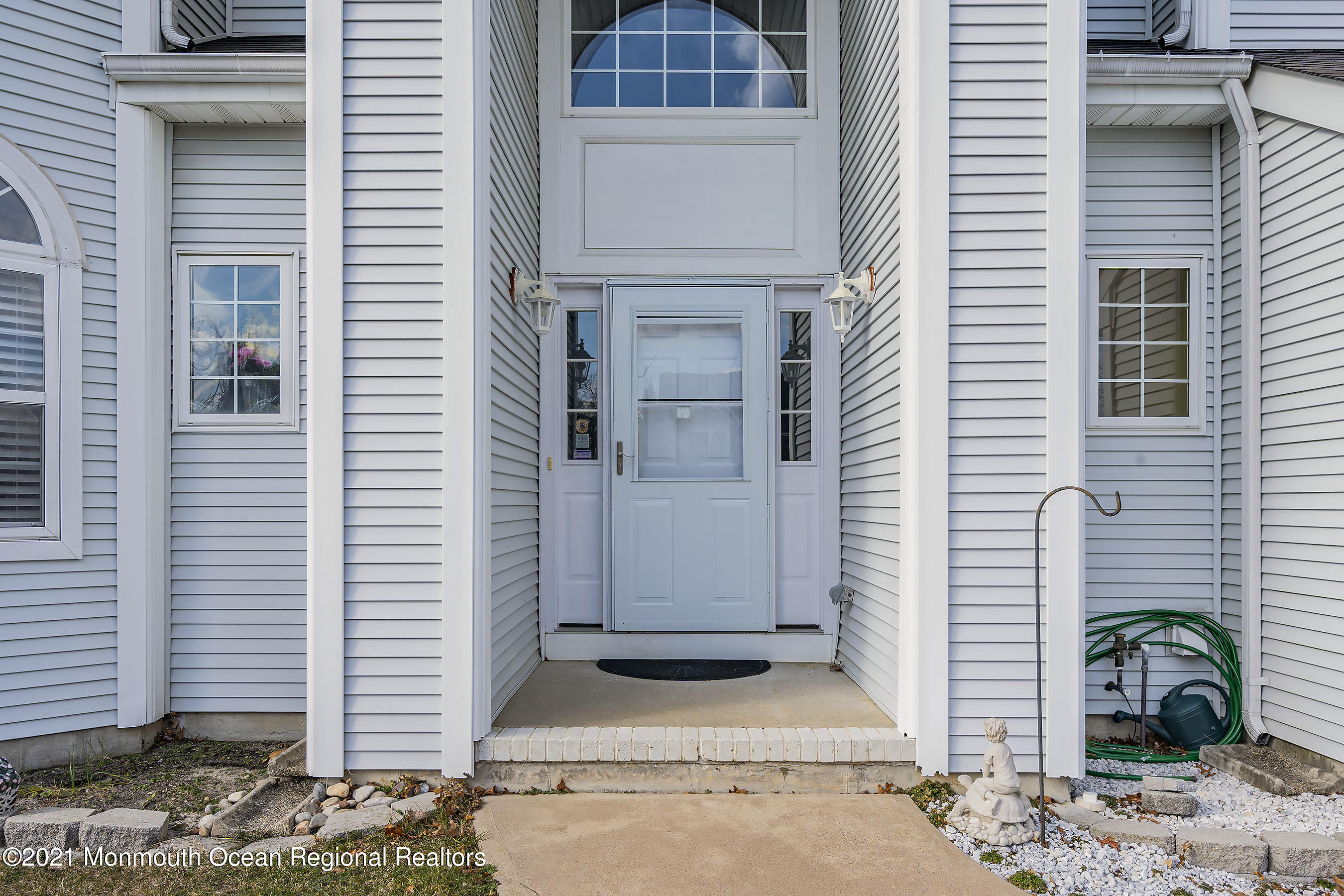 65 Wrangle Brook Road Toms River, NJ 08755 - Photo 5 of 37 FrontEntrance