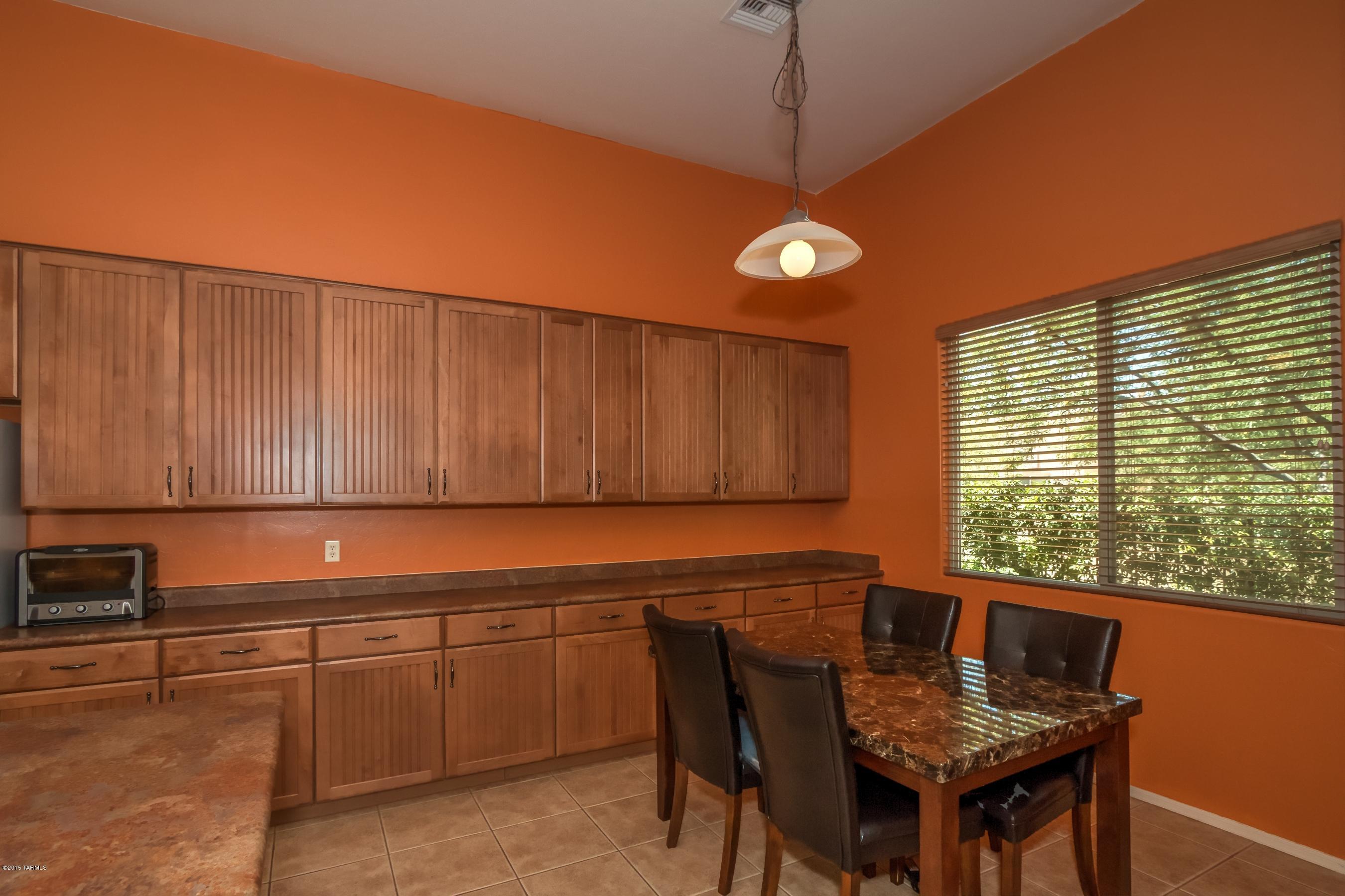 10659 East Ralph Alvarez Place Tucson, AZ 85747 - Photo 6 of 45 Gallery Image 6