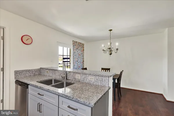 $255,000 | 302 Peters Way, Wyomissing, PA 19610