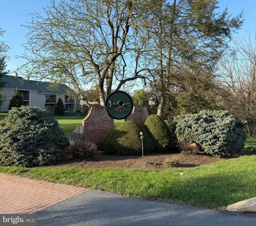 $255,000 | 302 Peters Way, Wyomissing, PA 19610