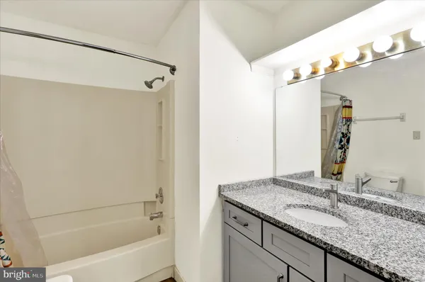 $255,000 | 302 Peters Way, Wyomissing, PA 19610
