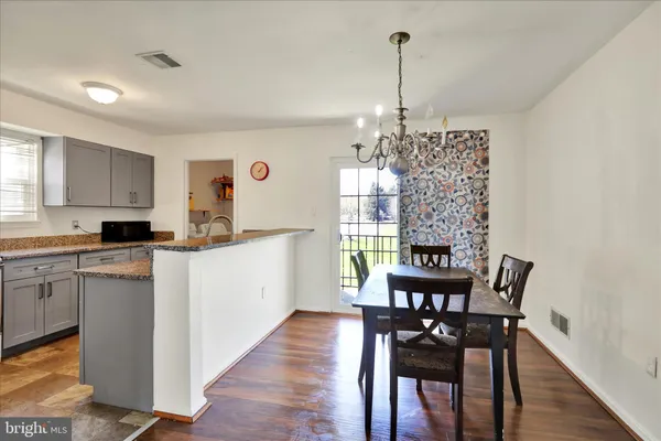 $255,000 | 302 Peters Way, Wyomissing, PA 19610