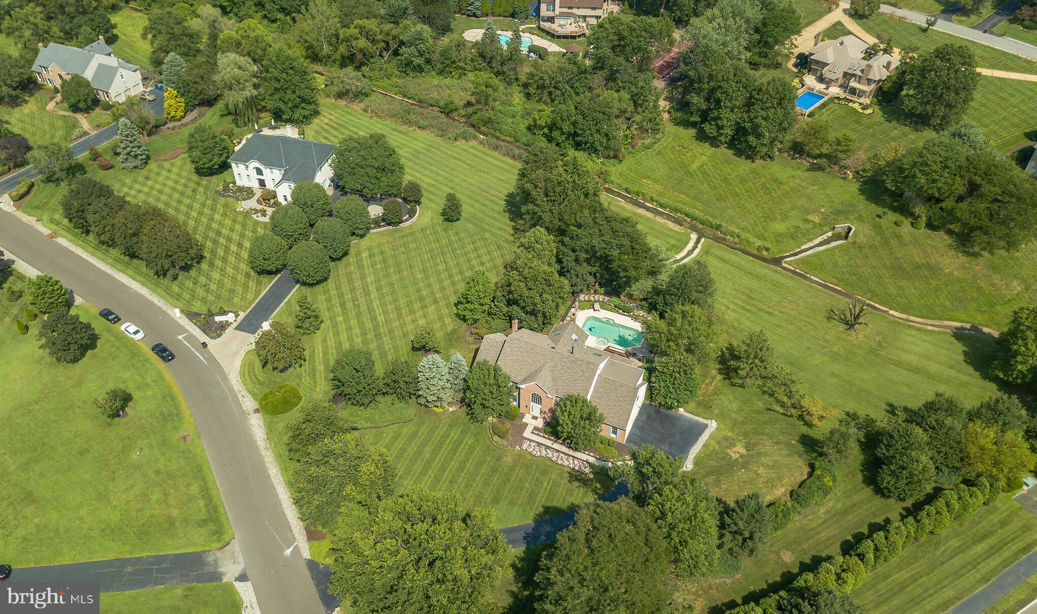 702 Commonwealth Drive Moorestown, NJ 08057 - Photo 4 of 34