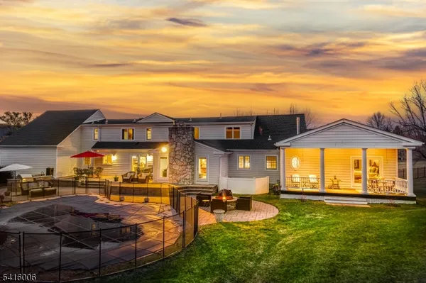 $1,975,000 | 18 Kerby Lane, Mendham, NJ 07945