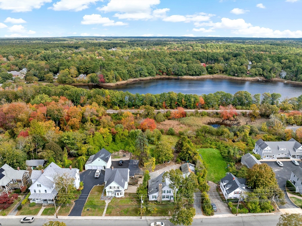 437 Main Street Wareham, MA 02571 - Photo 6 of 25 a view of a city with an ocean