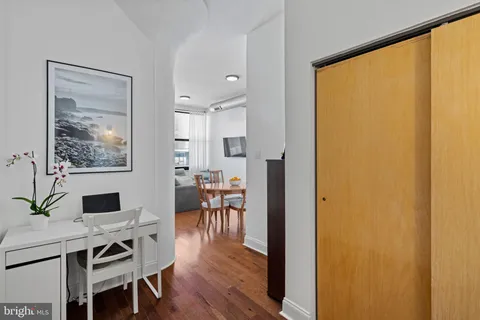 $240,000 | 1100 South Broad Street, Unit 601B, Philadelphia, PA 19146