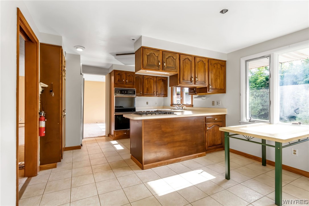 106 Segsbury Road Amherst, NY 14221 - Photo 16 of 43