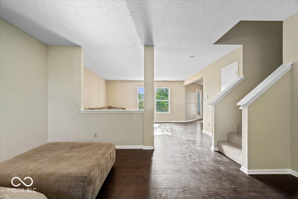 511 Tomahawk Street Sheridan, IN 46069 - Photo 5 of 32